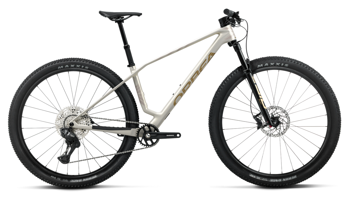 Orbea Alma M20 2027 Golden White/Titan Gold Matt